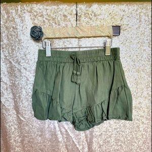 OshKosh girls sz 4/5 shorts